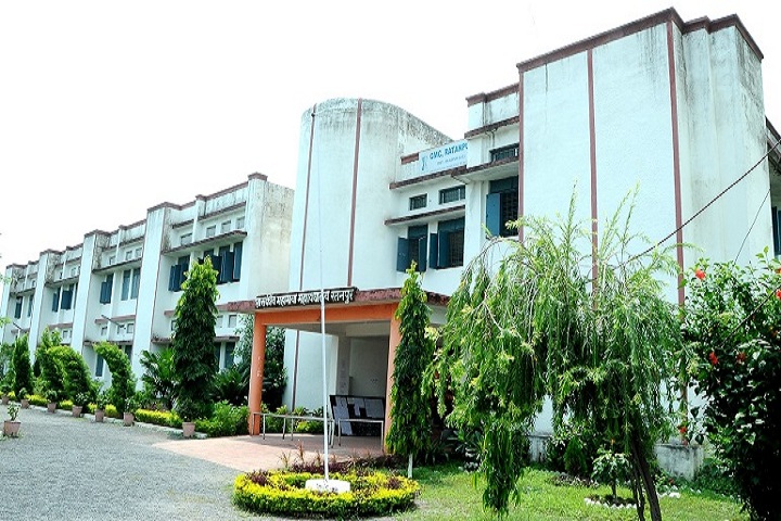 https://cache.careers360.mobi/media/colleges/social-media/media-gallery/15049/2019/2/19/Campus View of Government Mahamaya College Ratanpur_Campus-View.jpg
